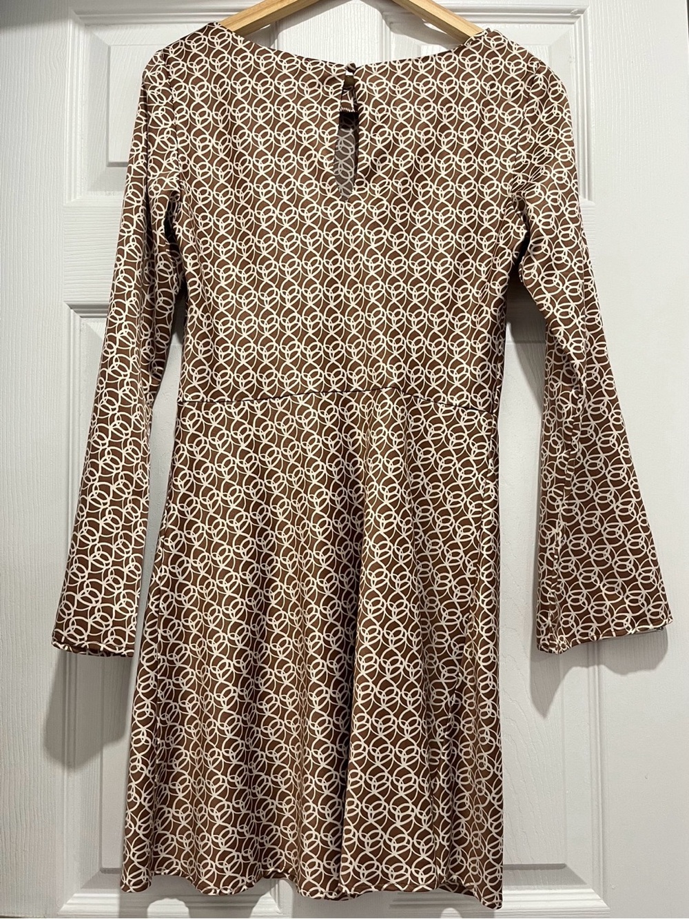 Dynamite Brown & White Long Sleeve Patterned Dress